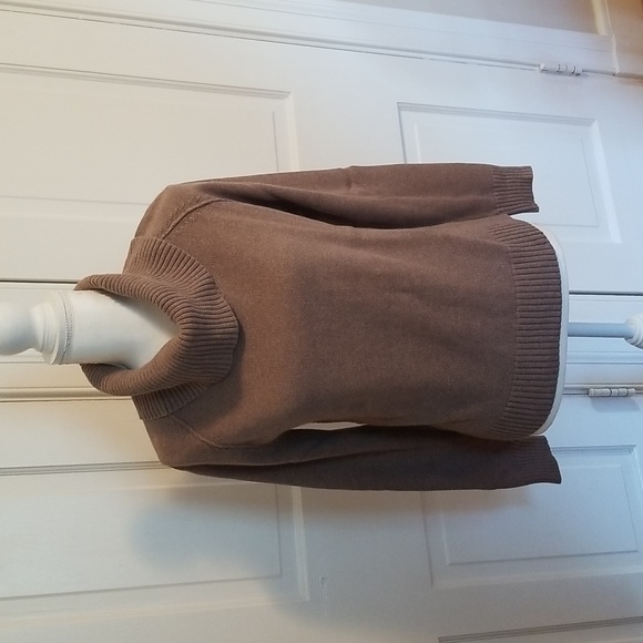 4/$25 ๐ Jeanne Pierre Cowl Neck Sweater - Picture 1 of 8